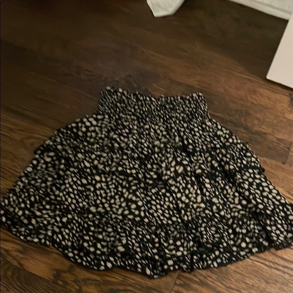 Black and White Patterned Skirt